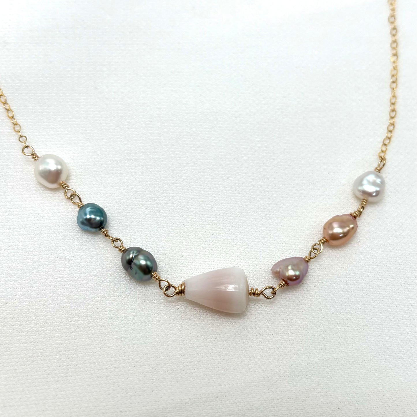 Ombré Keshi Pearl Cone Shell Necklace