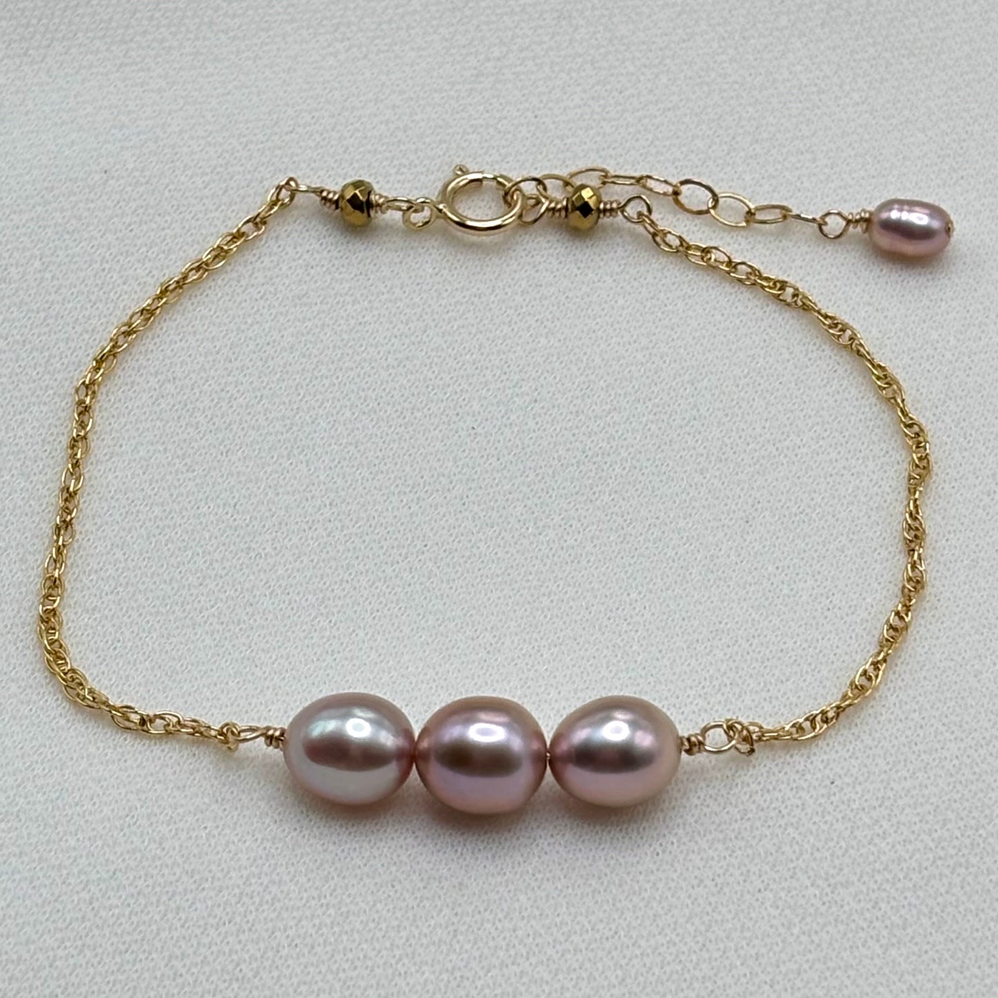 Light Pink Pearl Bracelet