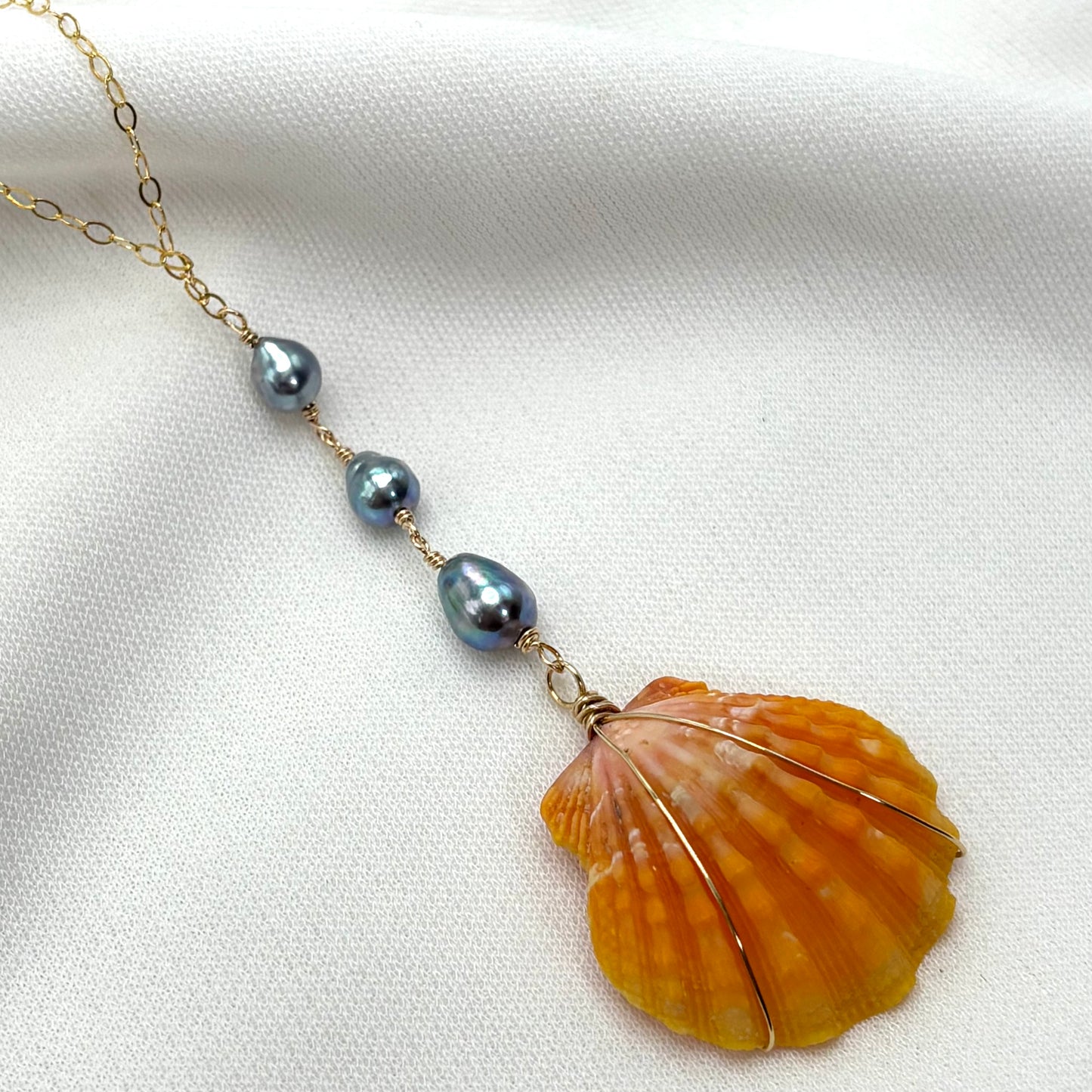 Blue Akoya Sunrise Shell Necklace