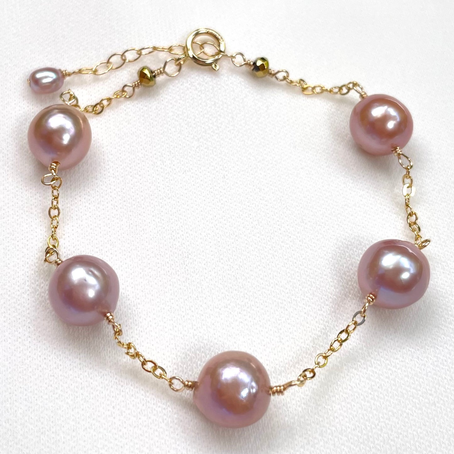 Strawberry Edison Pearl Bracelet