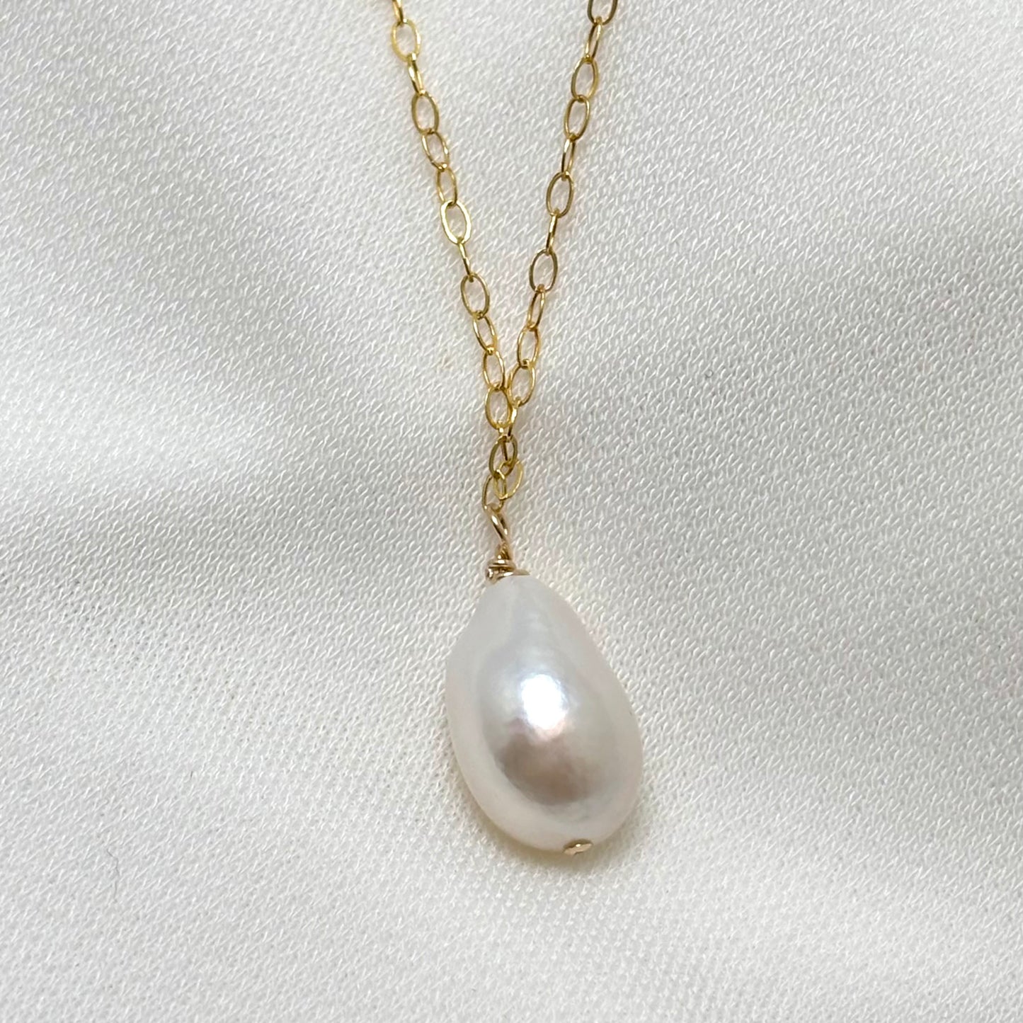 White Edison Pearl Necklace