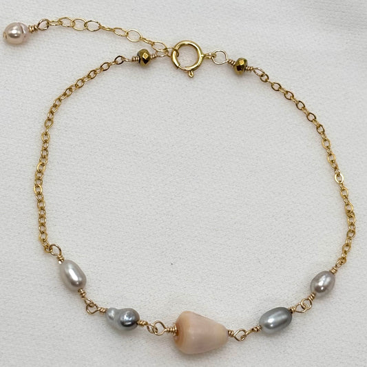 Tahitian Keshi Pearl Cone Shell Bracelet
