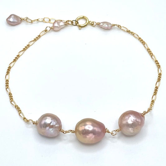 Pink Edison Pearl Bracelet