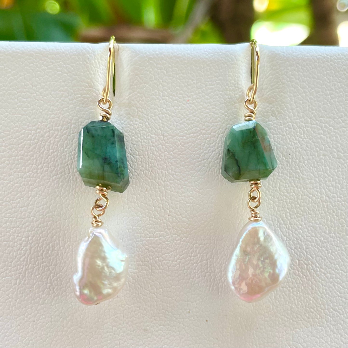 Emerald Keshi Earrings